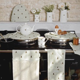 Sophie Allport Bees